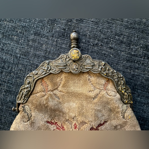 CARPETBAGS of AMERICA Vintage Purse Tan and Burgundy - Picture 2 of 9